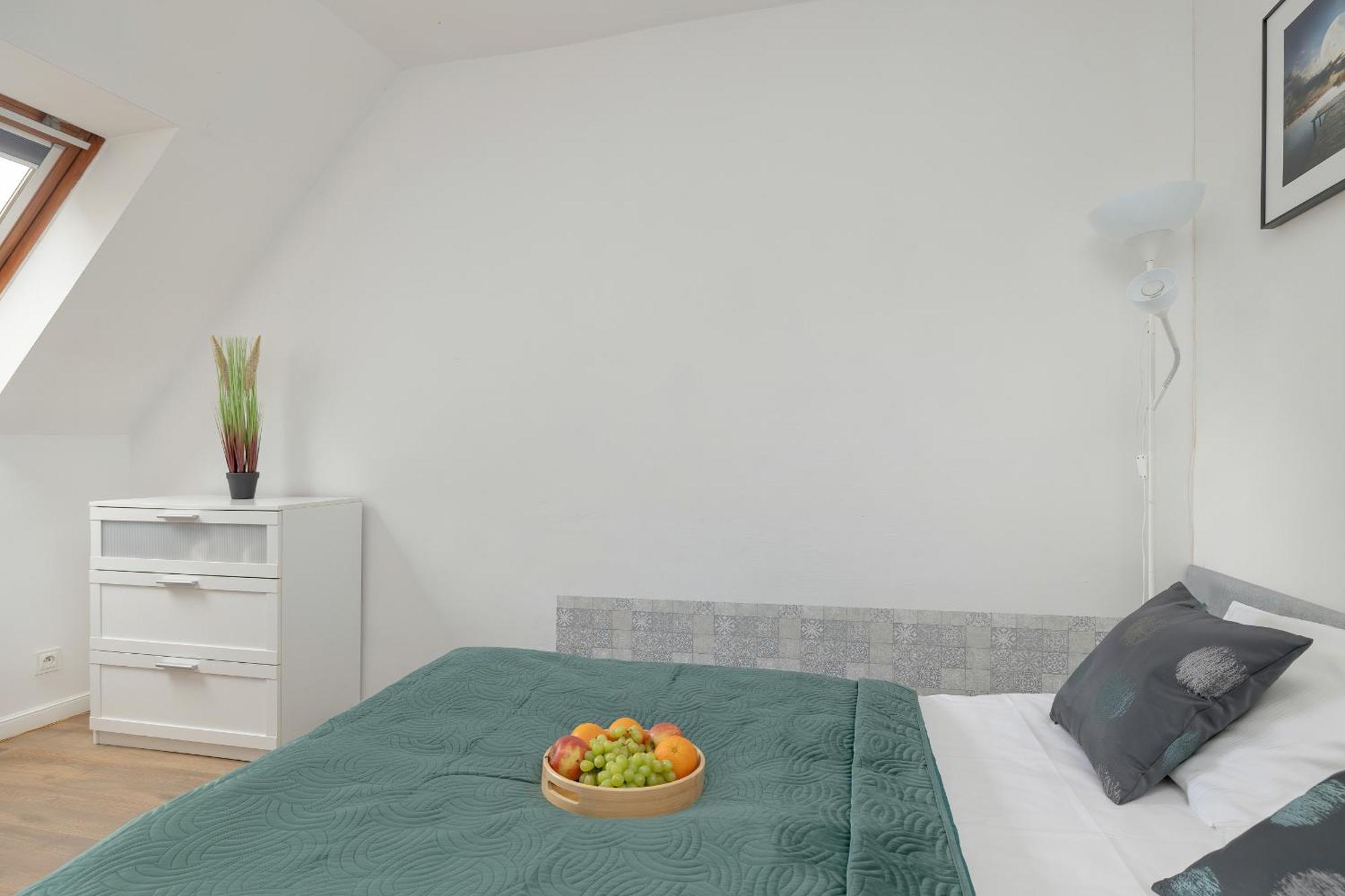 Unique In By Rent Like Apartment